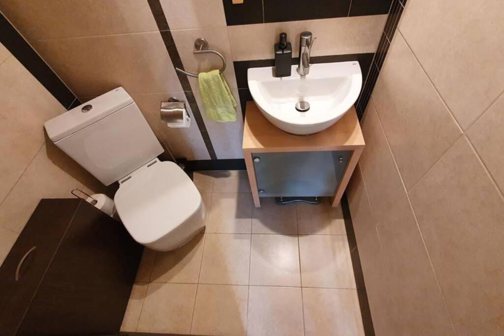 Apartamento Igényes 4 fős apartman közvetlen a strandnál Csopak Exterior foto