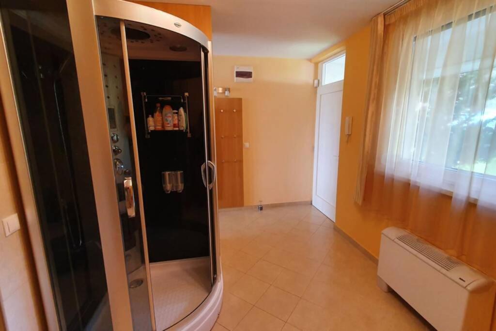 Apartamento Igényes 4 fős apartman közvetlen a strandnál Csopak Exterior foto